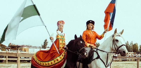 Лагерь Конный Заозёрный Курган 2026